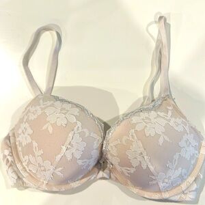 Victoria’s Secret Nude Lacy Padded Bra, Size 32D
